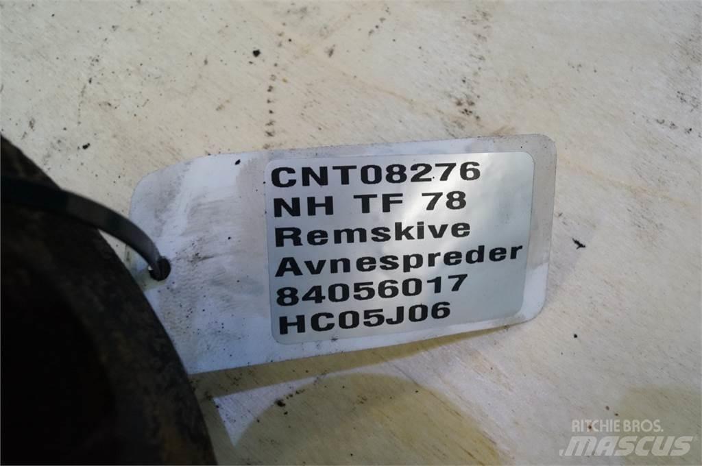 New Holland TF78 Lauksaimniecība- Citi