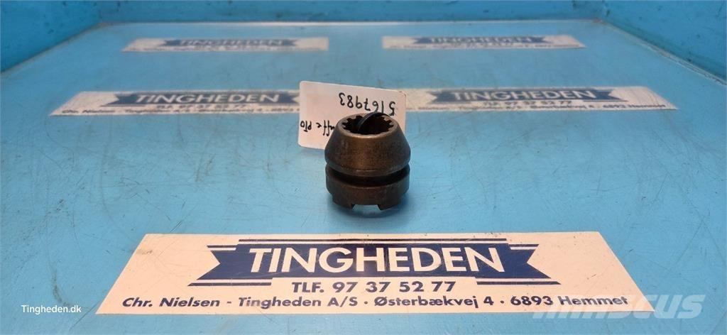 New Holland TL90 Cits traktoru papildaprīkojums