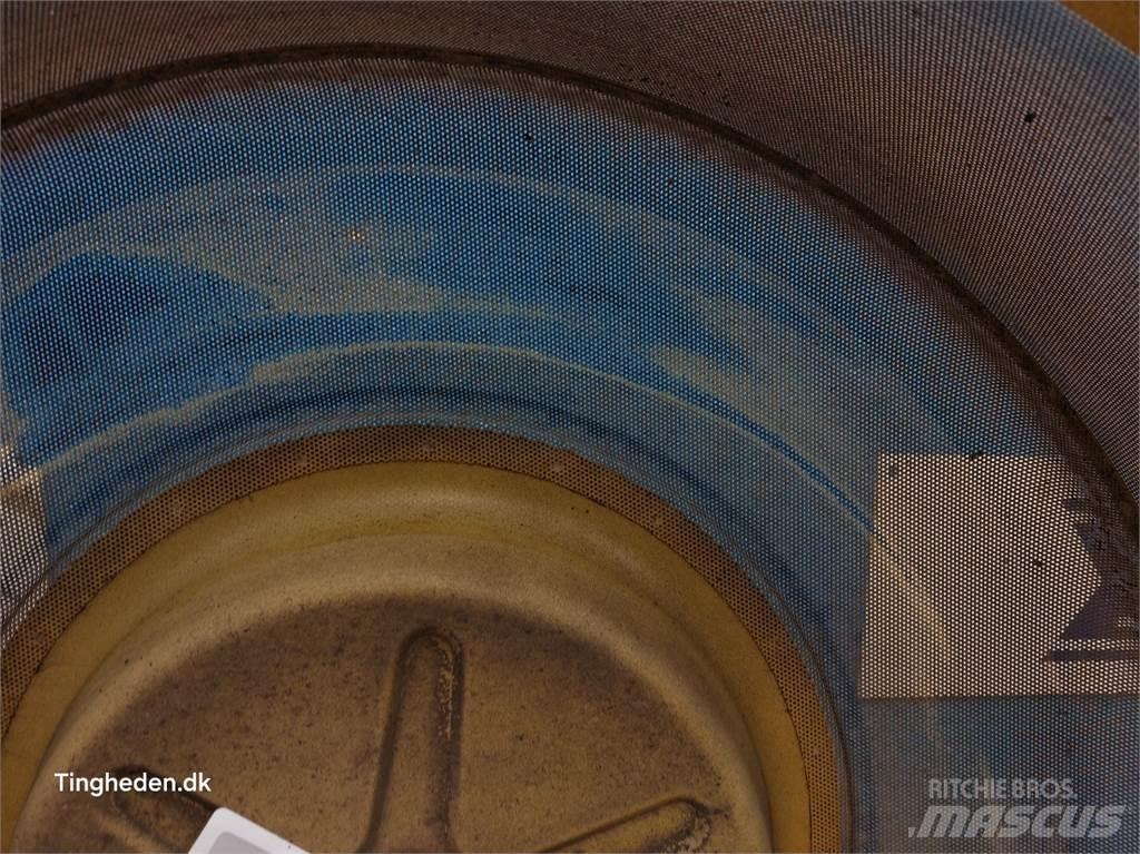 New Holland TX30 Radiatori