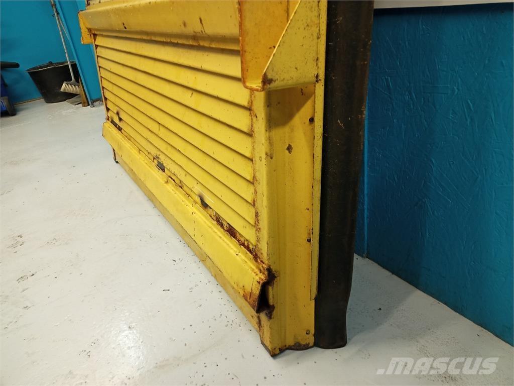 New Holland TX32 Smilšu un sāls kaisītāji