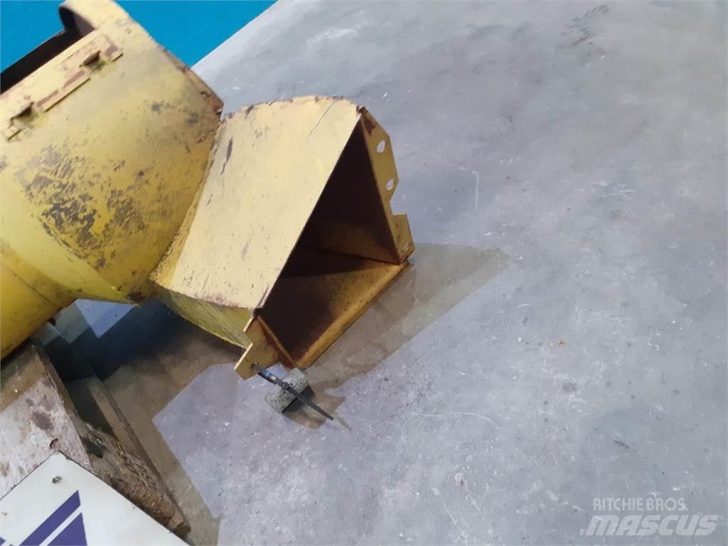 New Holland TX68 Ražas novākšanas kombainu papildaprīkojums
