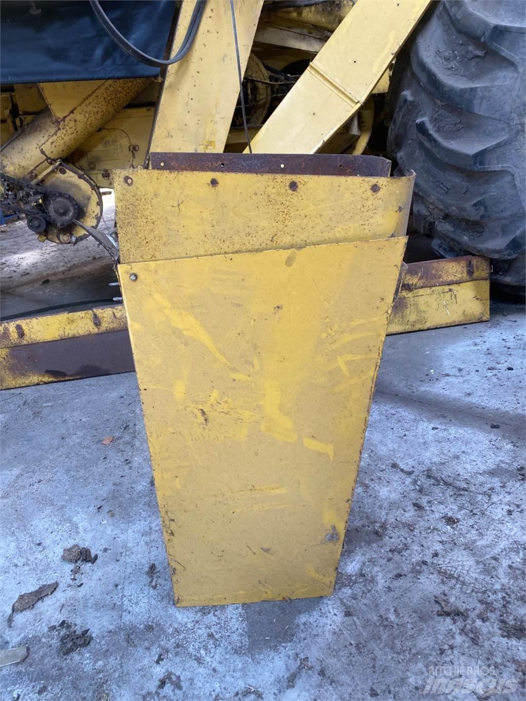 New Holland TX68 Ražas novākšanas kombainu papildaprīkojums