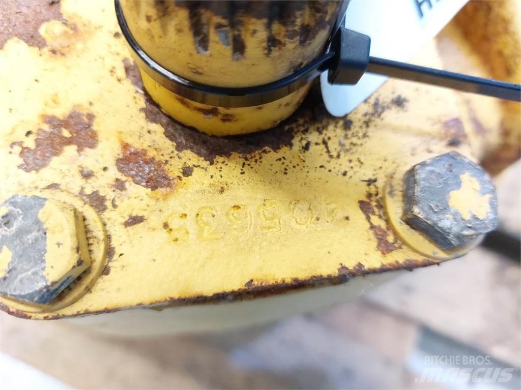 New Holland TX68 Ražas novākšanas kombainu papildaprīkojums
