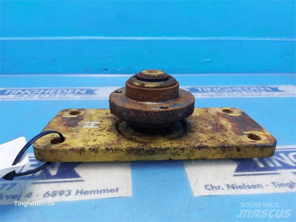 New Holland TX68 Smilšu un sāls kaisītāji