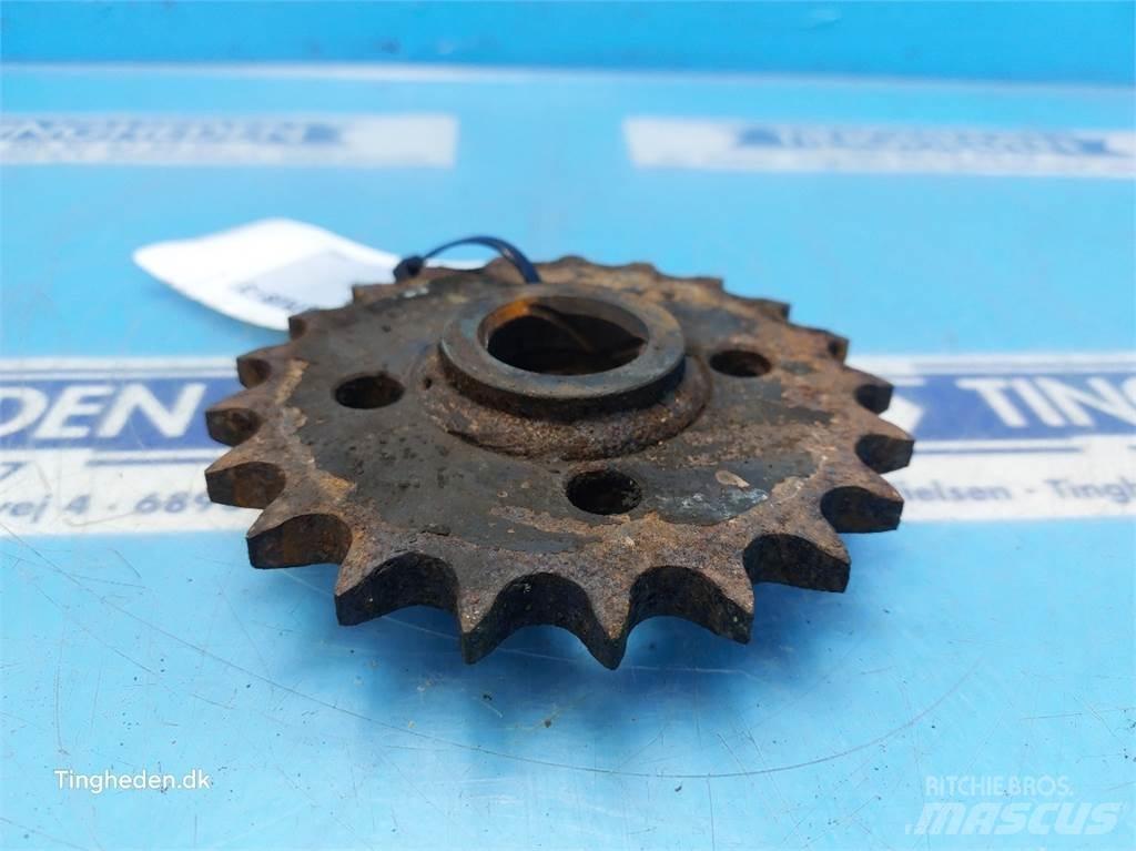 New Holland TX68 Ražas novākšanas kombainu papildaprīkojums