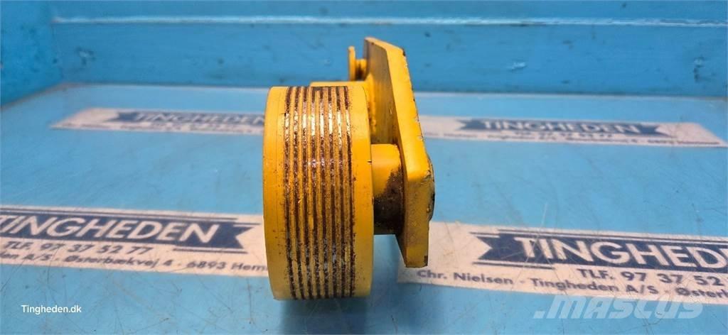 New Holland TX68 Smilšu un sāls kaisītāji
