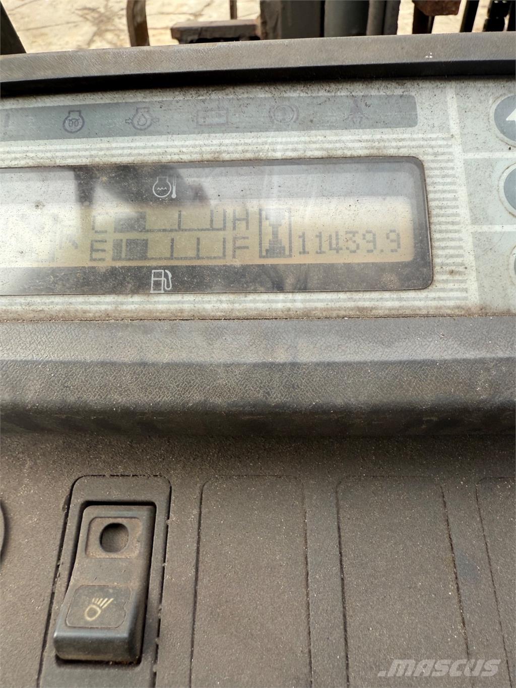 Nissan FD20 Tehnika ar dīzeļa dzinēju