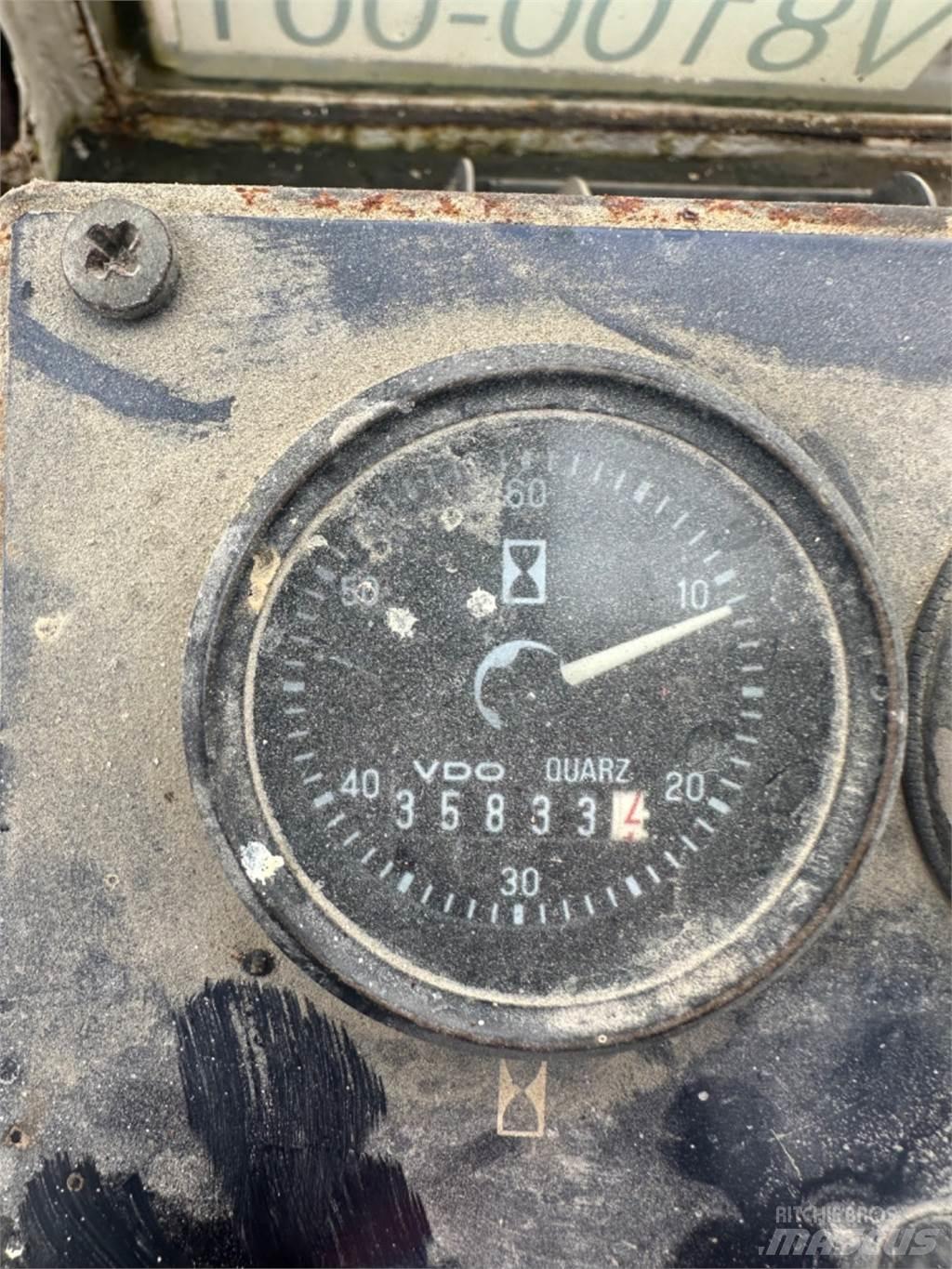 Svetruck 18-1200 Tehnika ar dīzeļa dzinēju