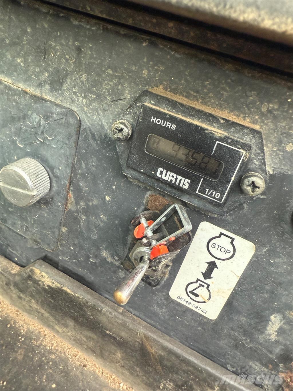 Takeuchi TB1140 Kāpurķēžu ekskavatori