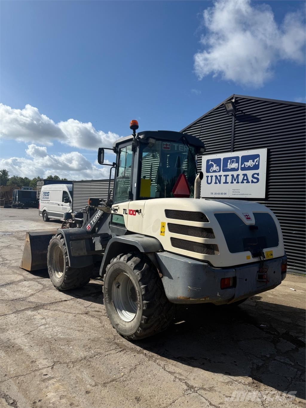 Terex TL100 Iekrāvēji uz riteņiem