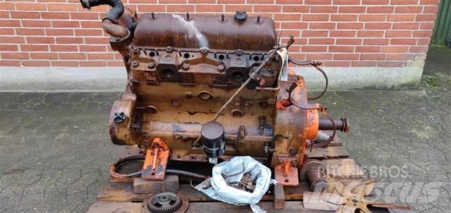 Valmet 411BL Dzinēji
