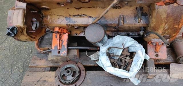 Valmet 411BL Dzinēji