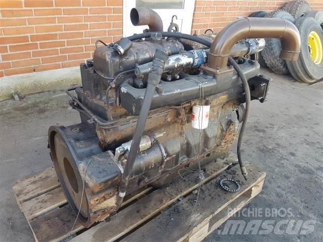 Valmet 611 DL Dzinēji