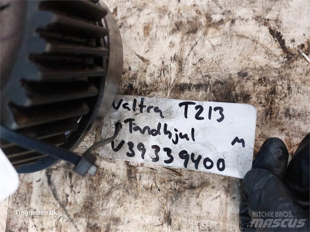Valtra T213 Transmisija