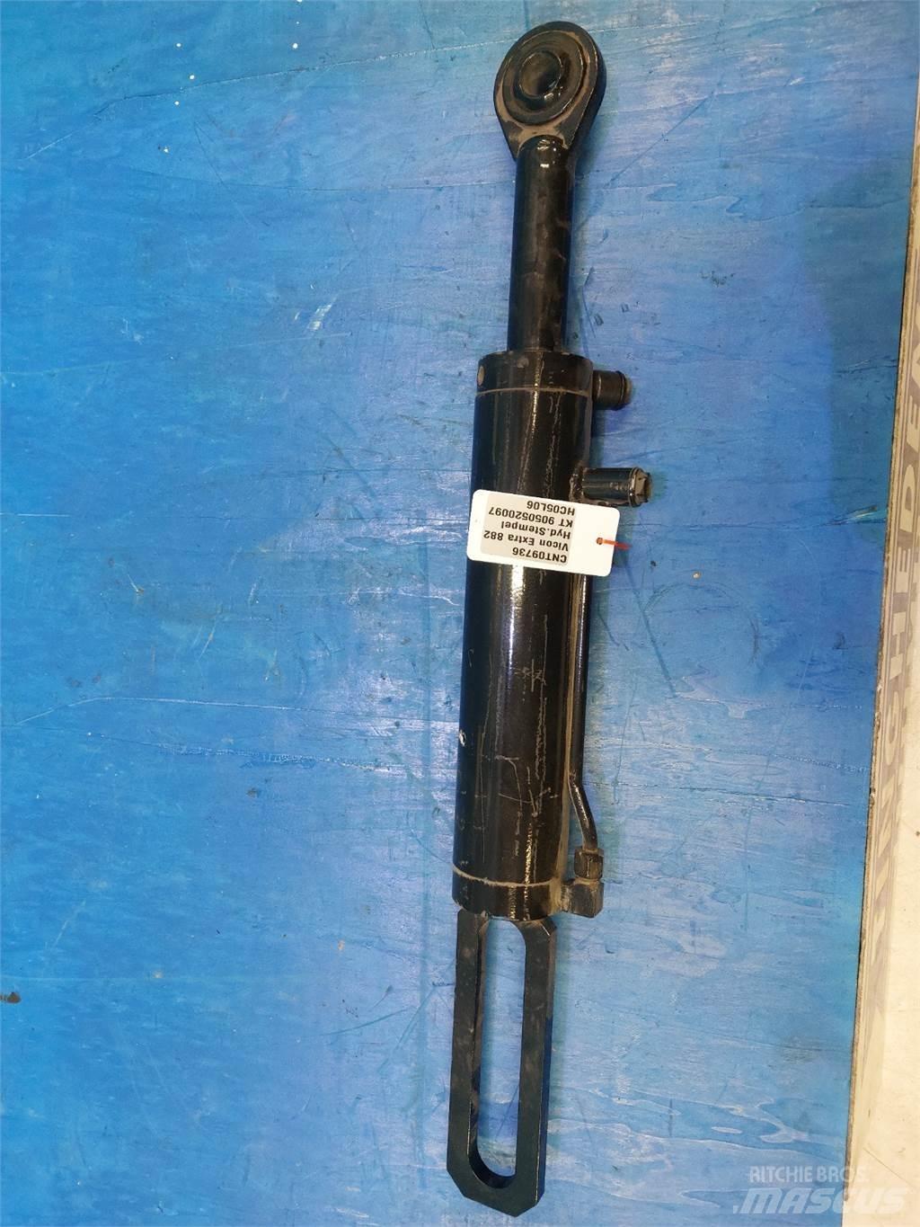 Vicon Extra 832 Pļaujmašīnas