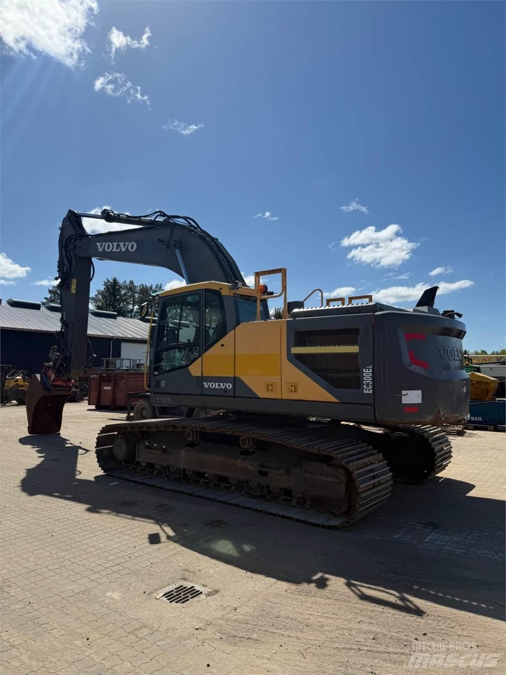 Volvo EC300EL Kāpurķēžu ekskavatori