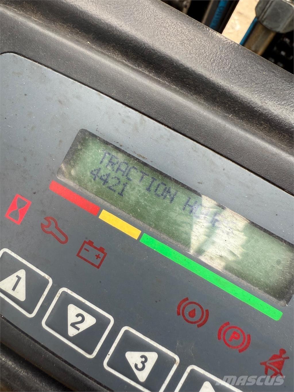 Yale ERP16 Elektriskie iekrāvēji