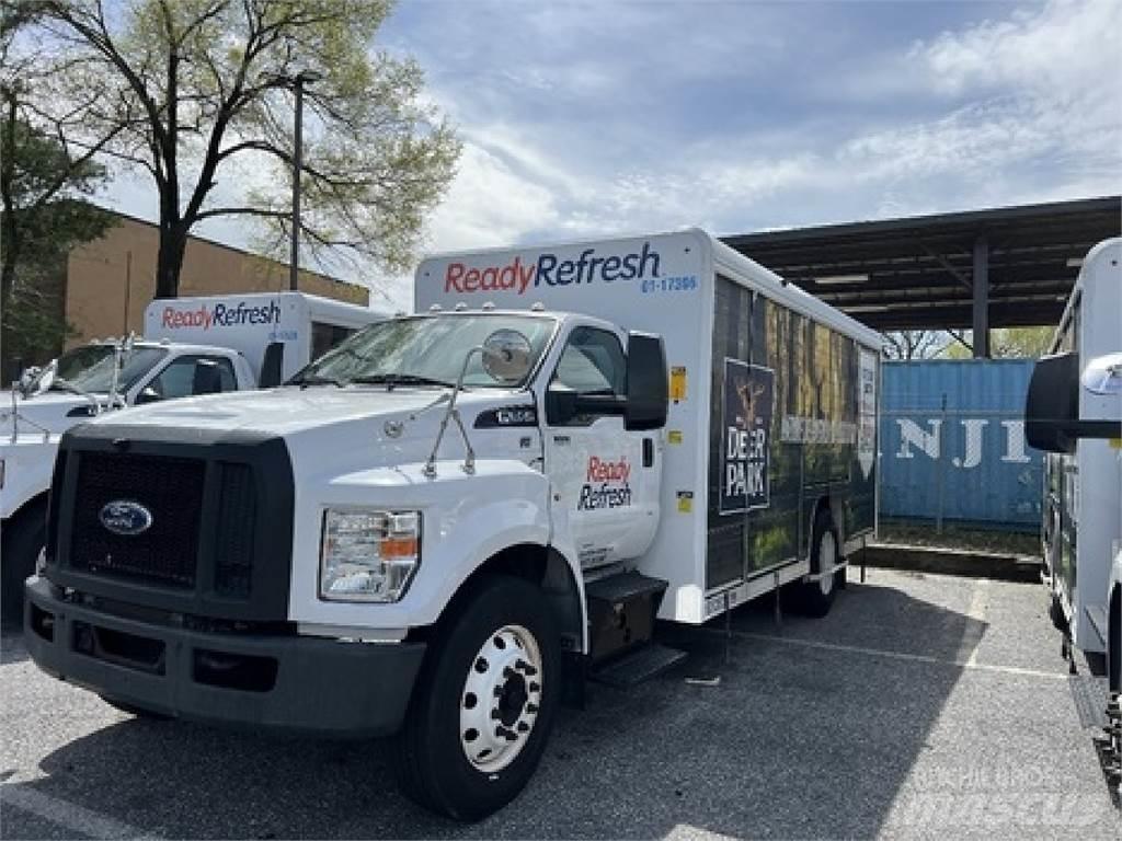 Ford F650 Dzērienu piegāds kravas mašīnas