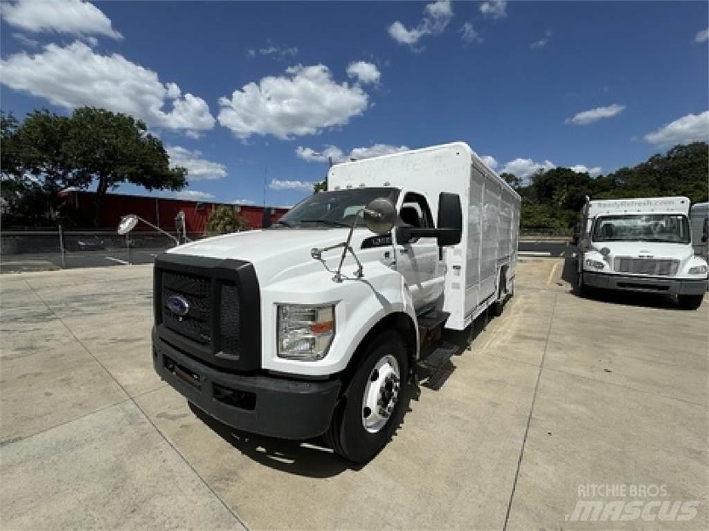 Ford F650 Dzērienu piegāds kravas mašīnas