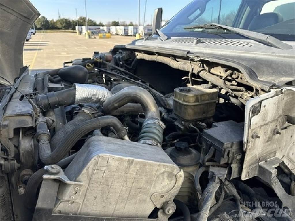 Ford F650 Dzērienu piegāds kravas mašīnas