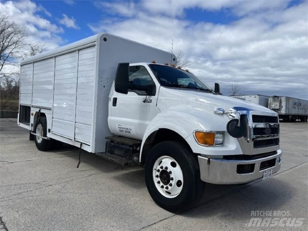Ford F750 Dzērienu piegāds kravas mašīnas
