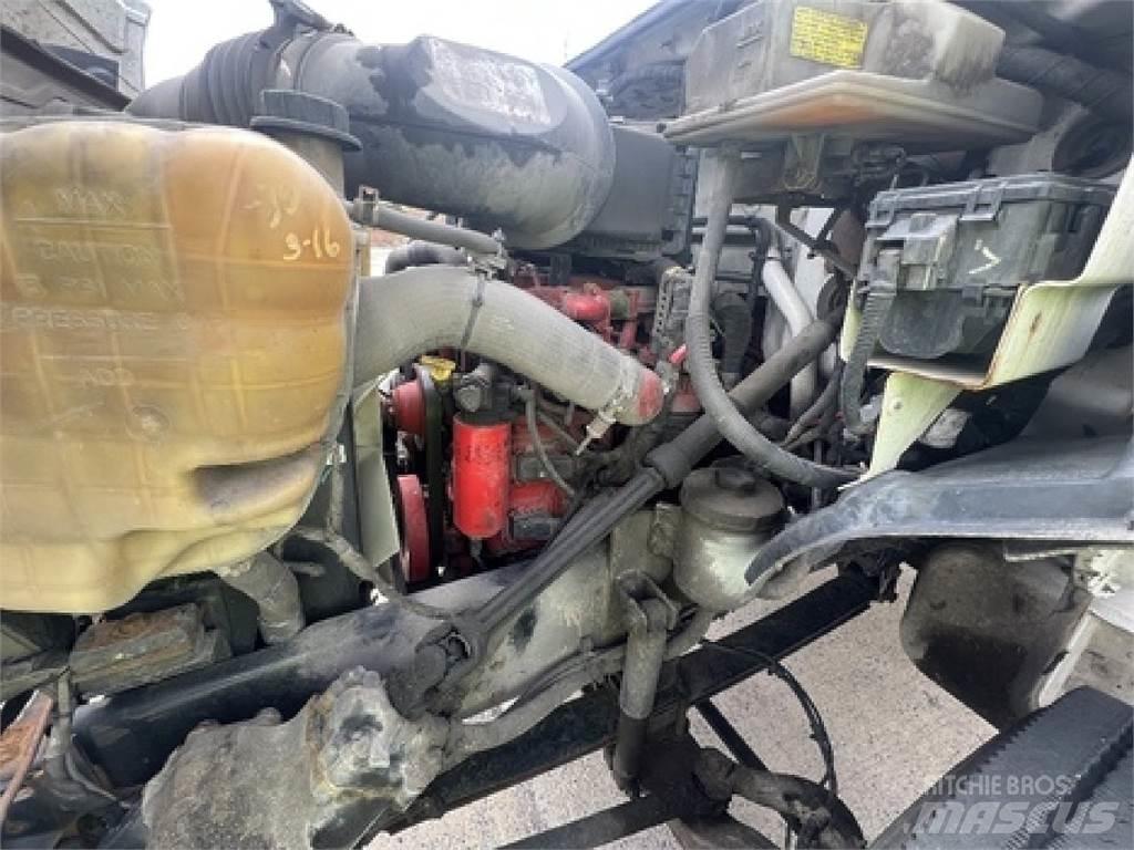 Ford F750 Dzērienu piegāds kravas mašīnas