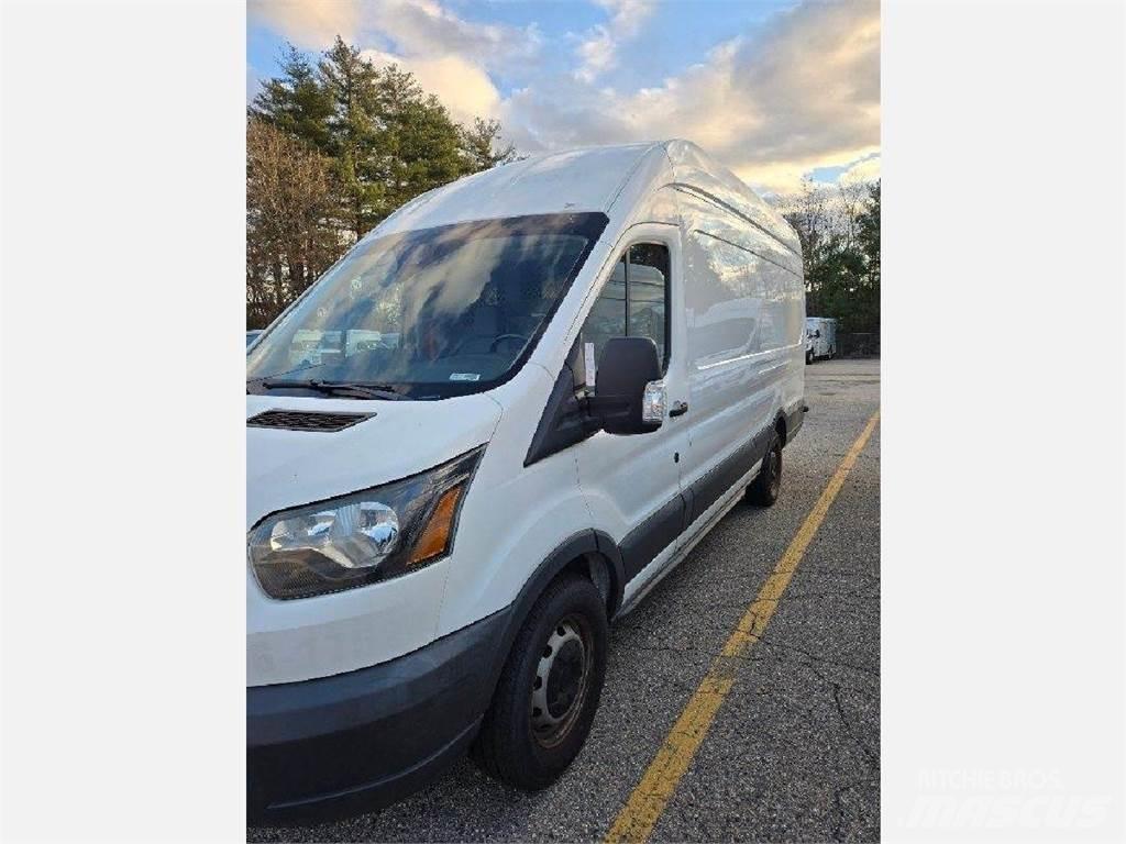 Ford TRANSIT Preču pārvadāšanas furgoni