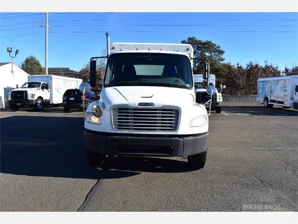 Freightliner M2 Dzērienu piegāds kravas mašīnas