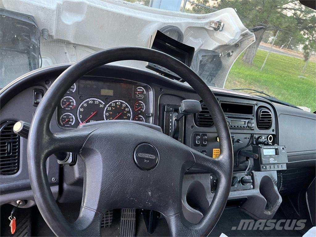 Freightliner M2 Kravas automašīnas - refrižeratori