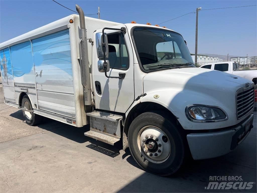 Freightliner M2 Dzērienu piegāds kravas mašīnas
