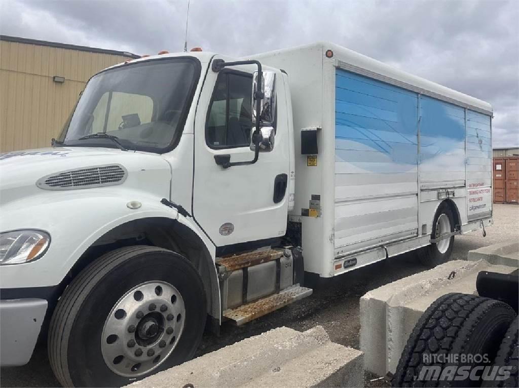 Freightliner M2 Dzērienu piegāds kravas mašīnas