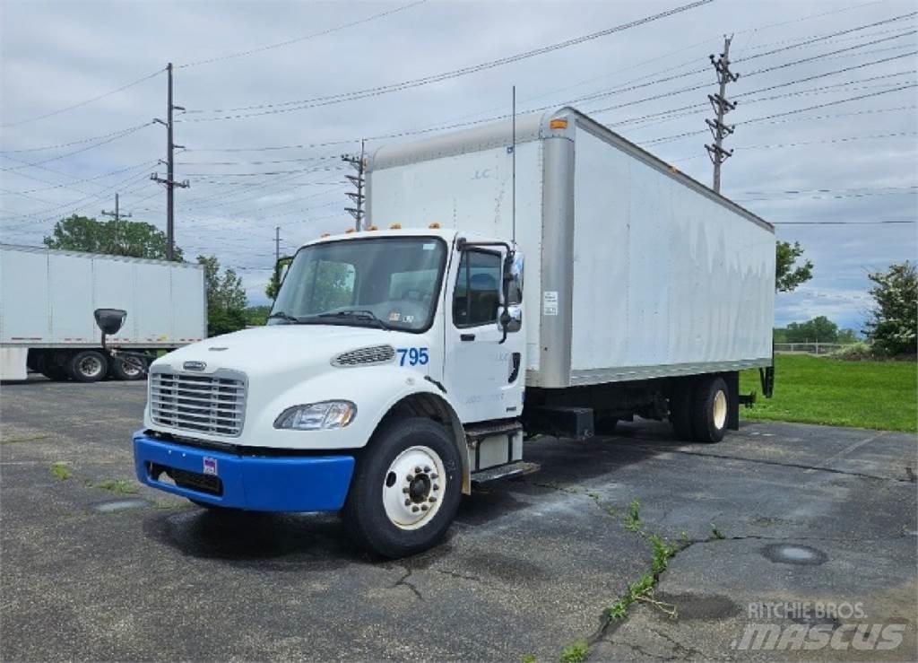 Freightliner M2 Furgons