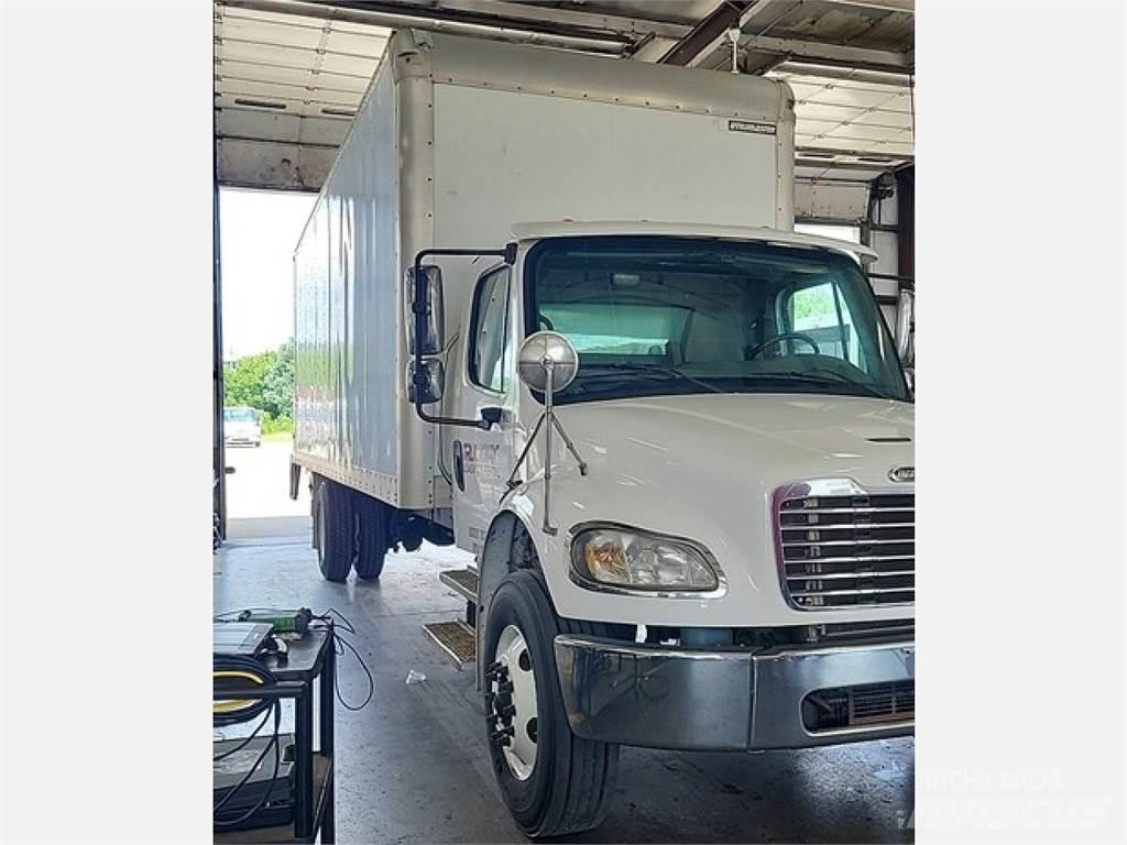 Freightliner M2 Furgons