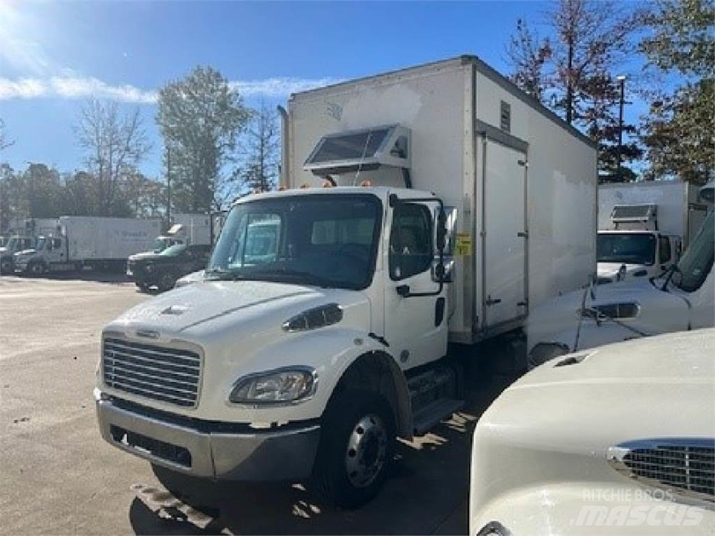 Freightliner M2-106 Furgons