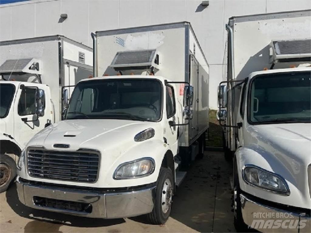 Freightliner M2-106 Furgons