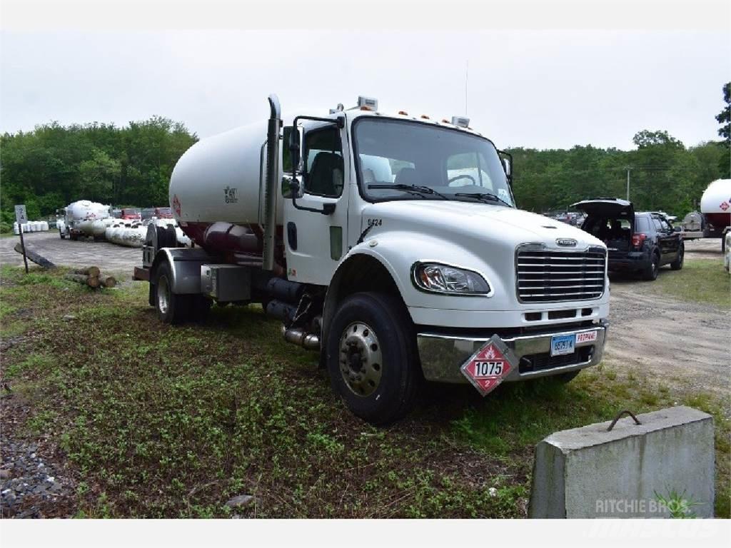 Freightliner M2-106 Citi
