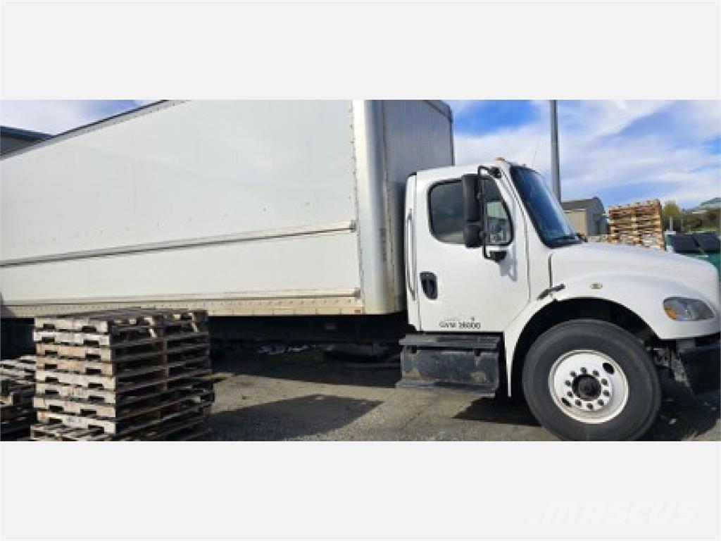 Freightliner M2 106 Furgons