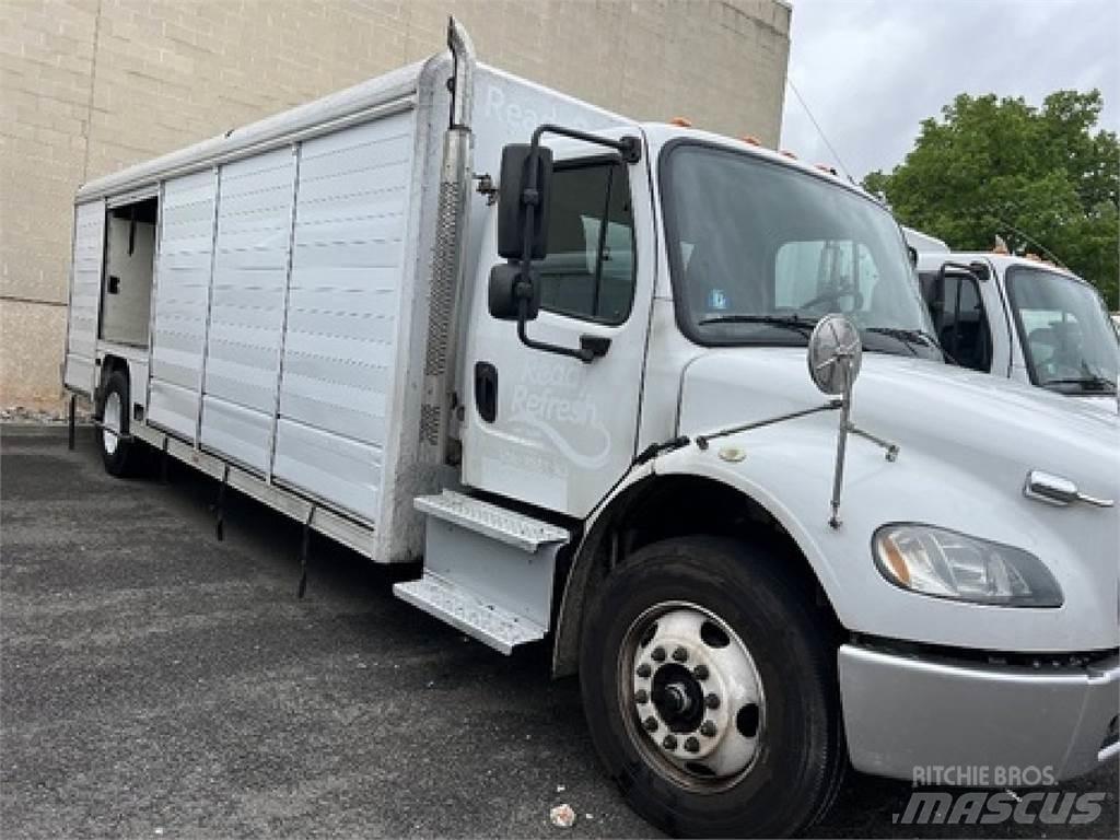 Freightliner M2106 Dzērienu piegāds kravas mašīnas