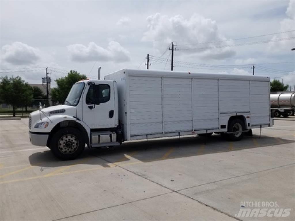 Freightliner M2106 Dzērienu piegāds kravas mašīnas