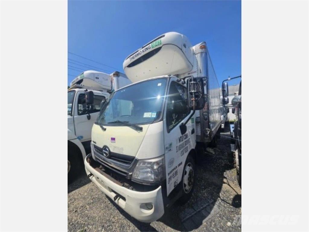 Hino 195 Kravas automašīnas - refrižeratori