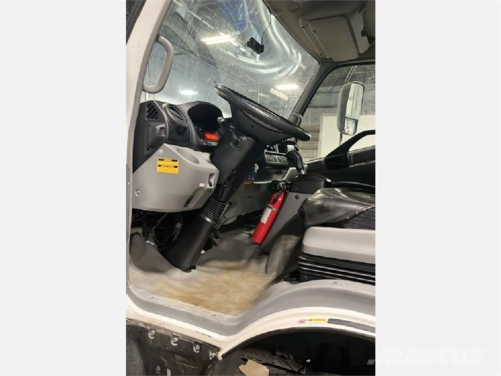 Hino 195 Kravas automašīnas - refrižeratori