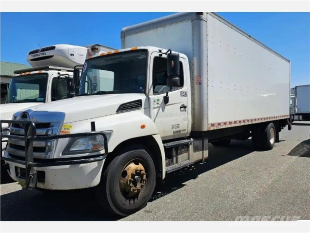 Hino 268 Furgons