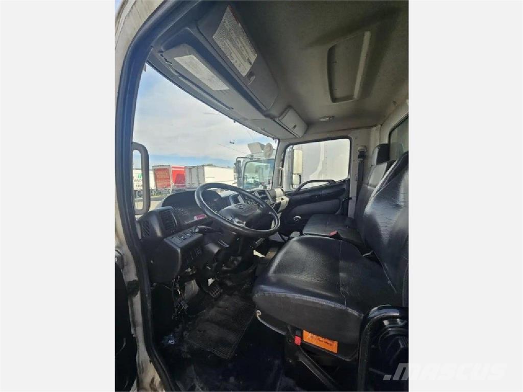 Hino 268 Kravas automašīnas - refrižeratori