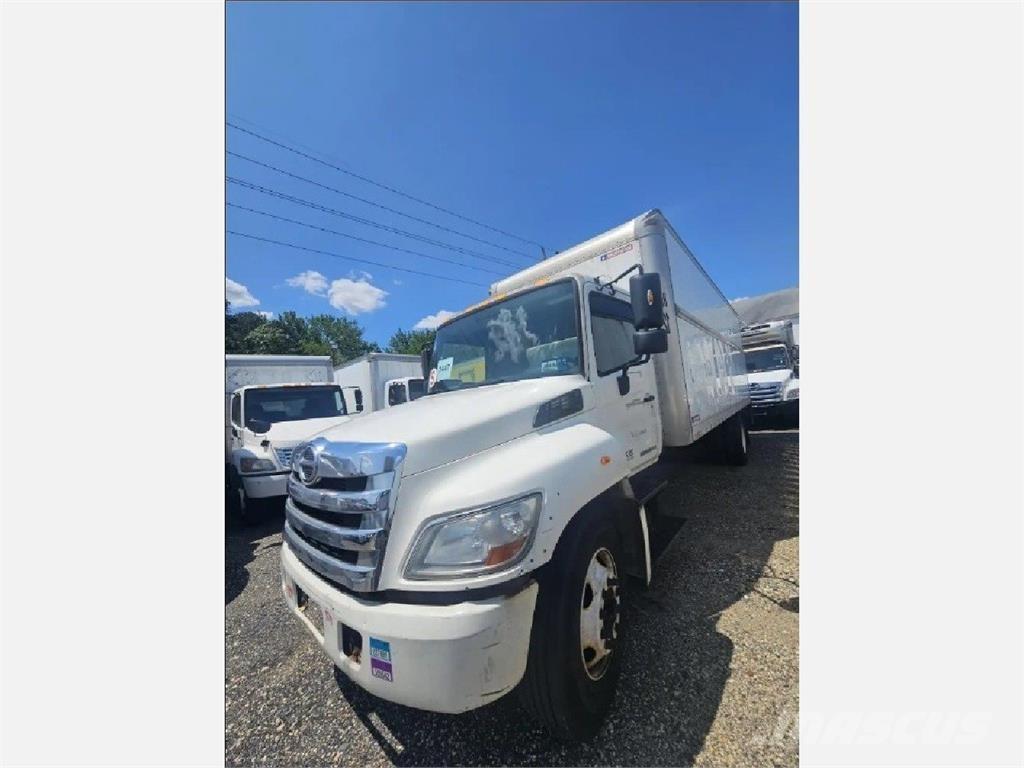 Hino 268 Furgons