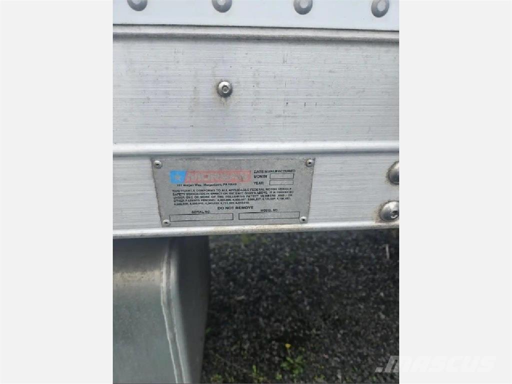 Hino 338 Furgons