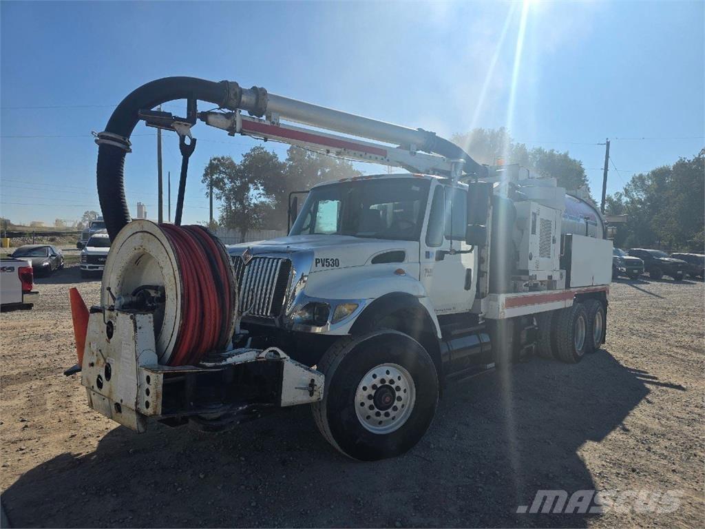 International 4400 Citi
