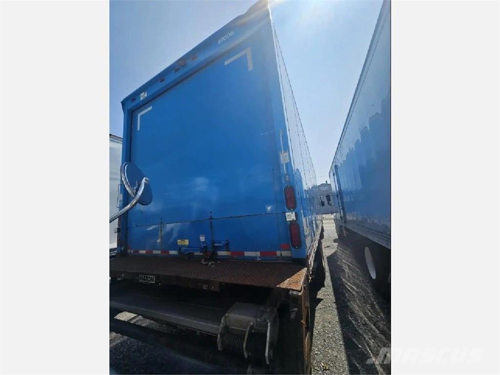 Kenworth K370 Furgons