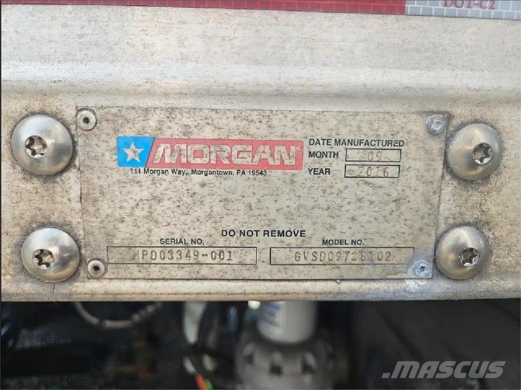 Kenworth K370 Furgons