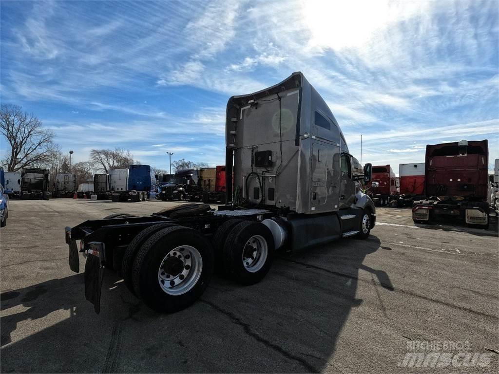 Kenworth T680 Vilcēji