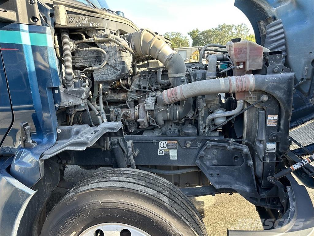 Kenworth T680 Vilcēji